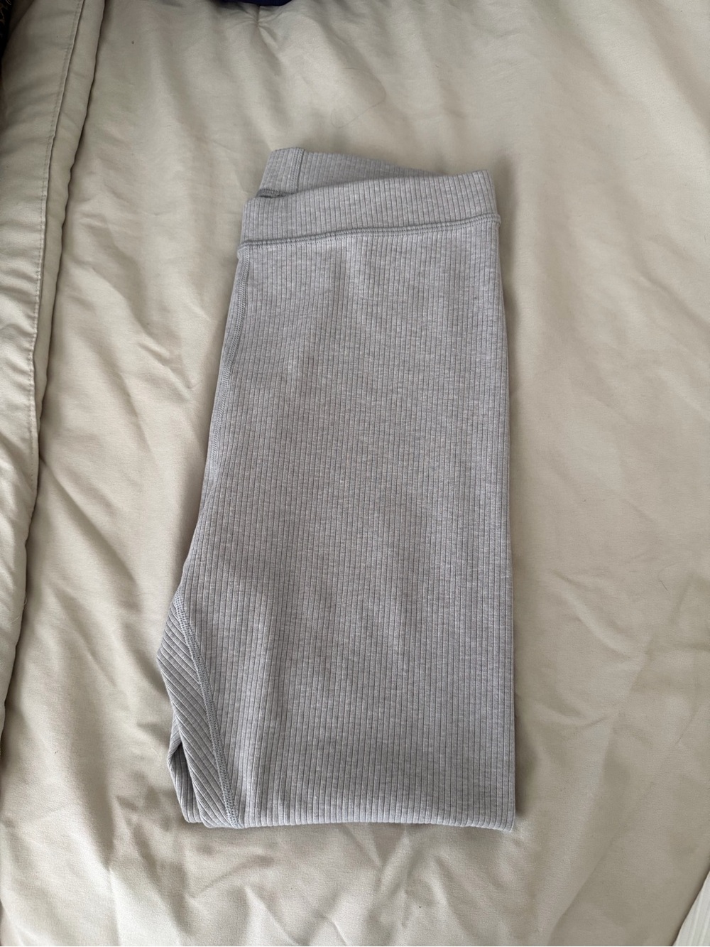 ALO Yoga Light Grey Ribbed High-Waist Leggings
